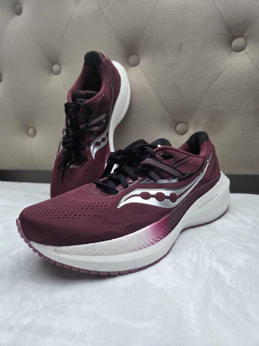 Saucony Triumph 20 Women’s Size 8 Sundown Rose PWRRUN+ Running Shoes